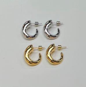 Shay Hoop Earrings